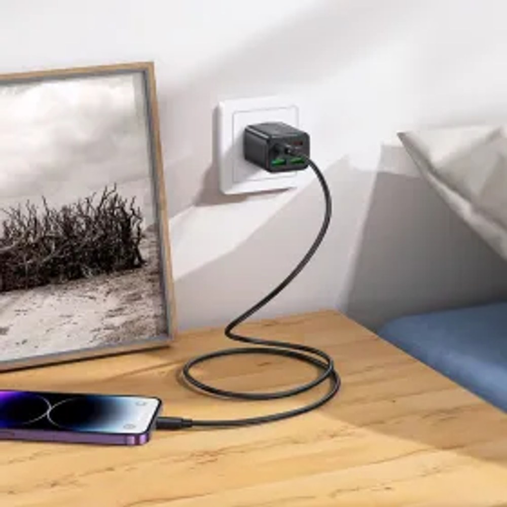Nabíječka HOCO 2 x Type C + 2 x USB A + kabel Type C to Lightning PD QC3.0 3A 30W N56 černá