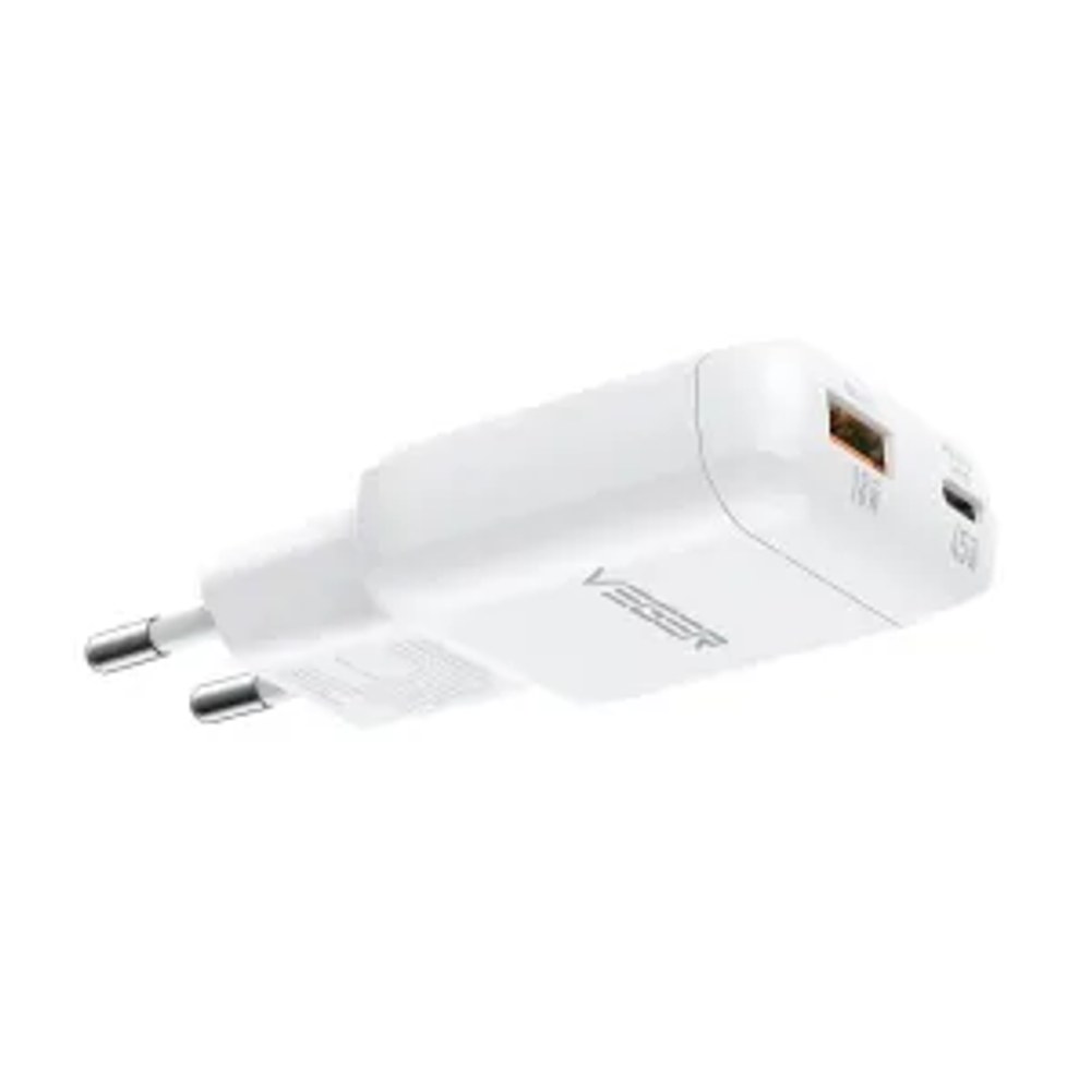 Nabíječka na telefon USB-A + Type-C PD 45 W + datový kabel Type-C na Type-C 100 W VEGER TR121, bílá