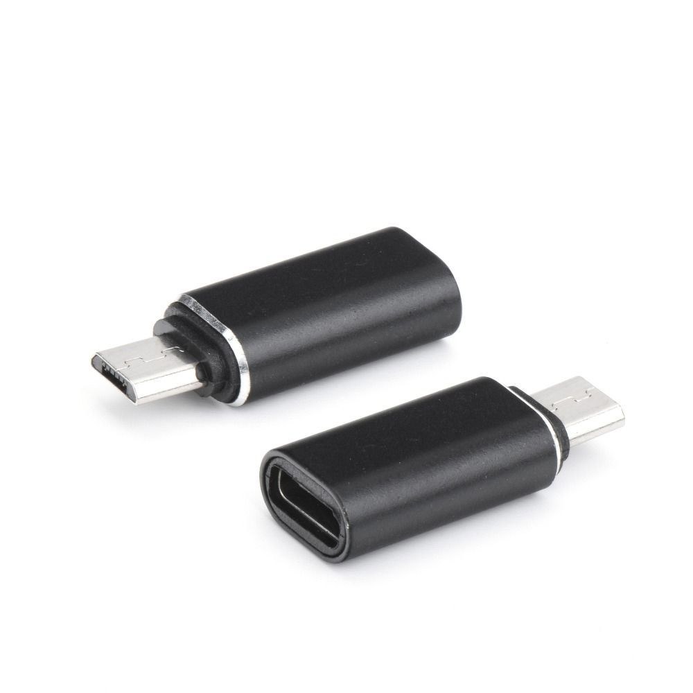 Adaptérová nabíječka typu C na Micro USB černá